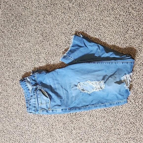 Distressed Size 12 Jeans - Picture 1 of 3